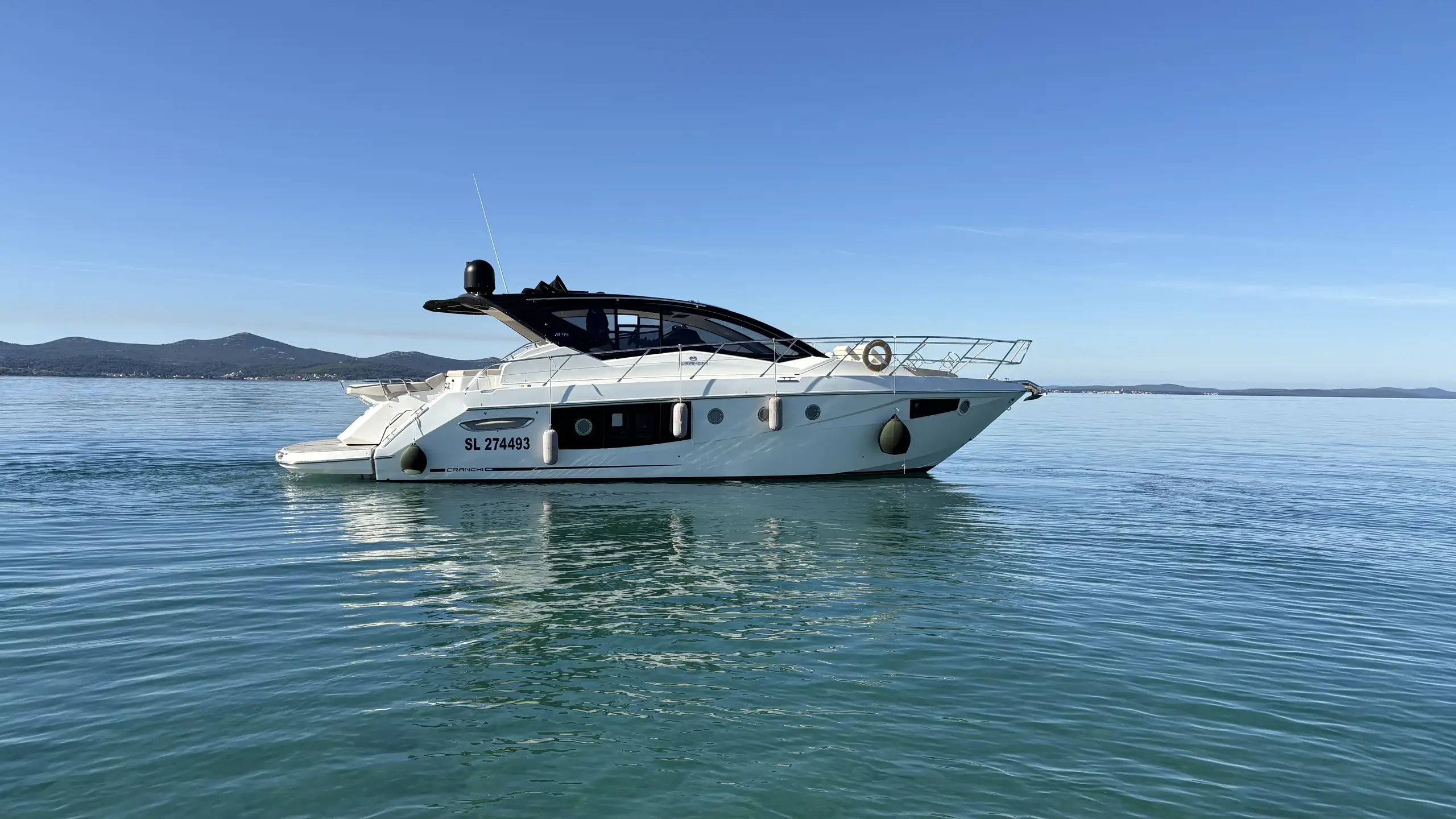 Princess_Yachts_Austria-Cranchi_M44_2020-01