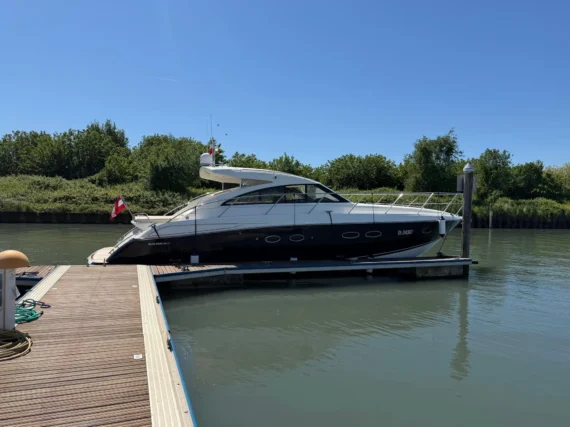 "princess_yachts_austria-princess-v45-exterior-side-profile-at-dock-01"